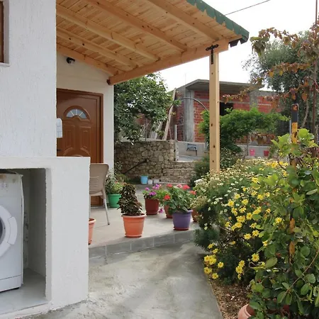 Apartmanhotel Garden Ermali Ksamil