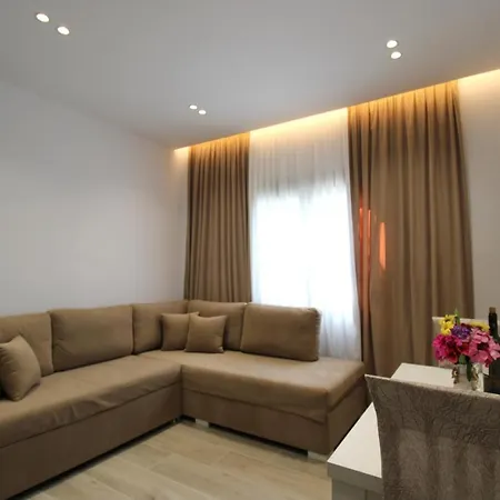 Garden Ermali Ksamil