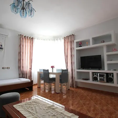 Garden Ermali Aparthotel Ksamil