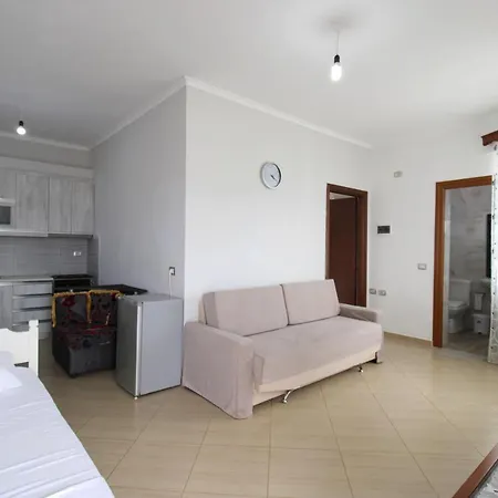 Hotel apartamentowy Garden Ermali