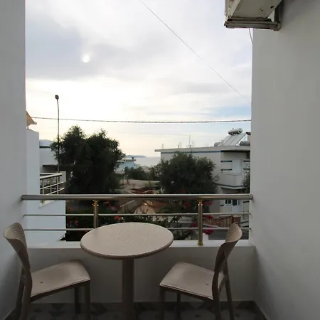 Garden Ermali Ksamil