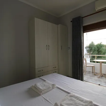 Garden Ermali Ksamil